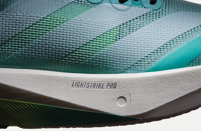 فوم مشهور Lightstrkie