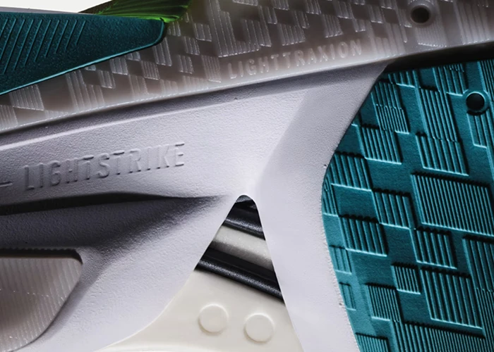 چسبندگی و پاسخ‌دهی شگفت‌انگیز