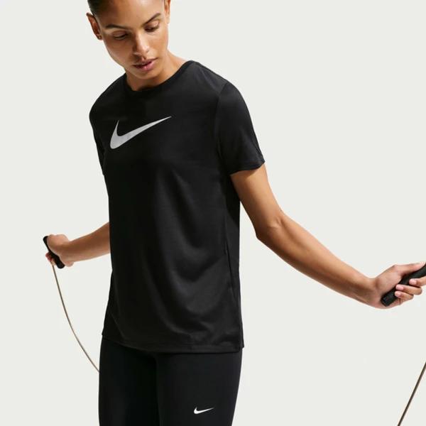 تاپ تنیس نایک Nike Women's Dri-FIT Graphic T-Shirt Black/White